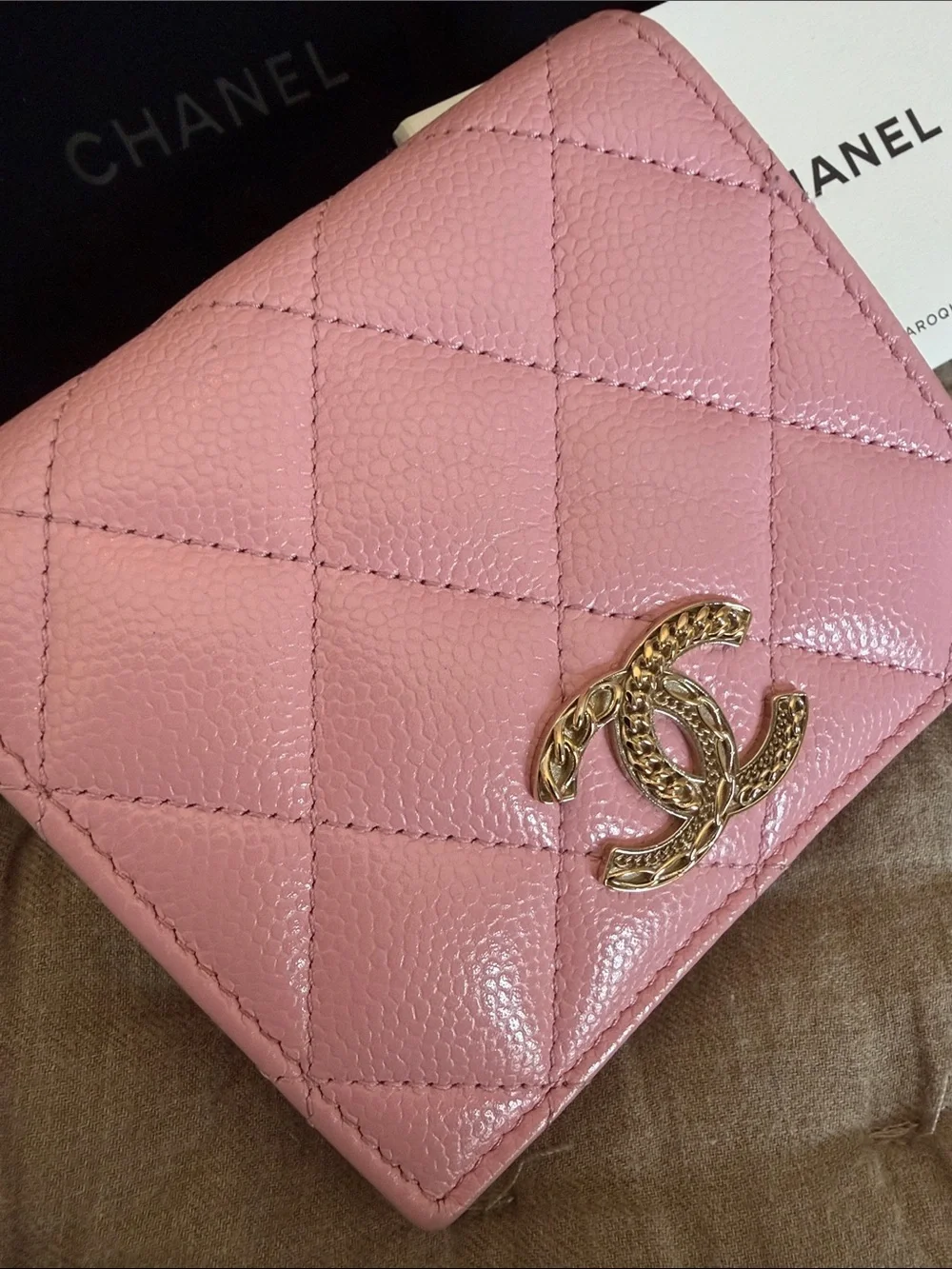 CHANEL compact wallet